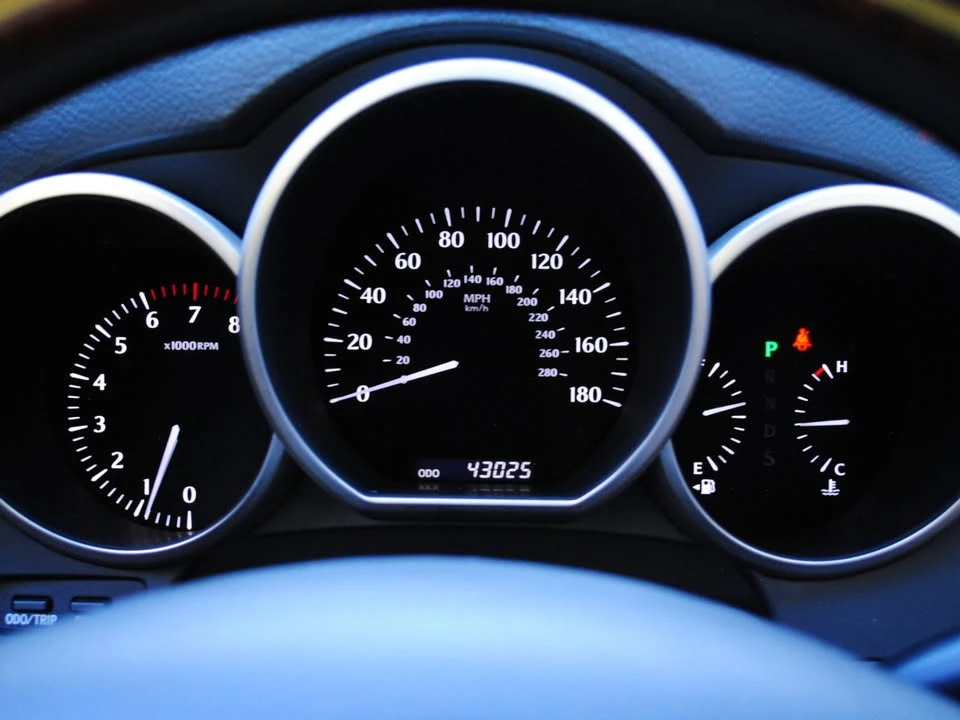 2007 Lexus SC430 - Image 12 of 16