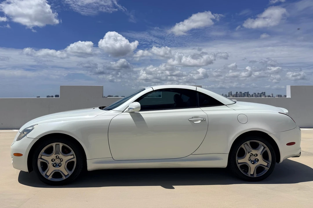 2007 Lexus SC430 - Image 3 of 31