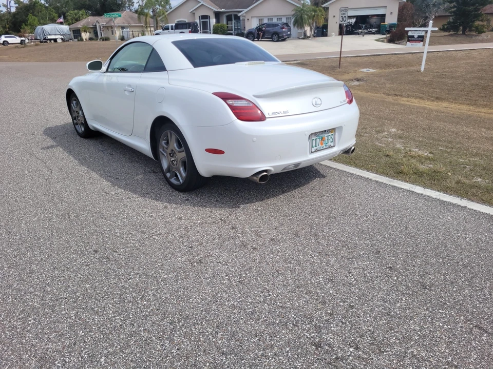 2007 Lexus SC430 - Image 3 of 19