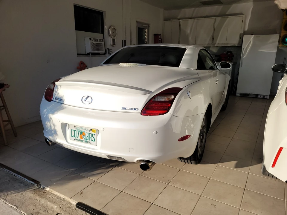 2007 Lexus SC430 - Image 10 of 19