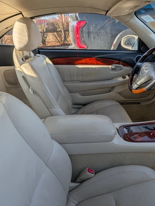 2007 Lexus SC430 - Image 16 of 19