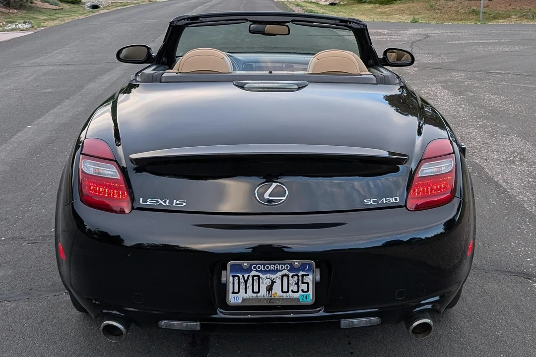2007 Lexus SC430 - Image 5 of 31