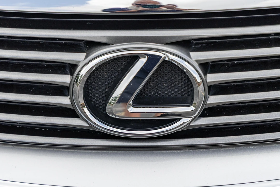 2007 Lexus SC430 - Image 23 of 31