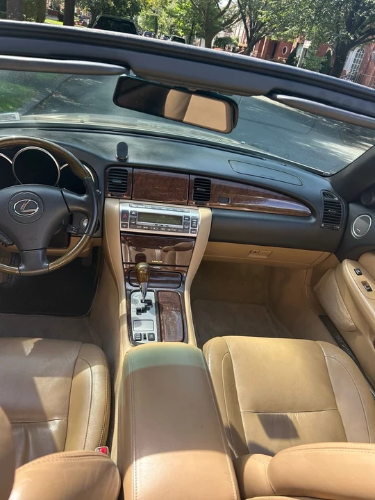 2007 Lexus SC430 - Image 13 of 17