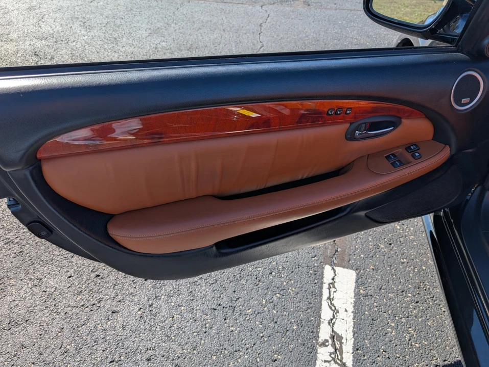 2007 Lexus SC430 - Image 10 of 21