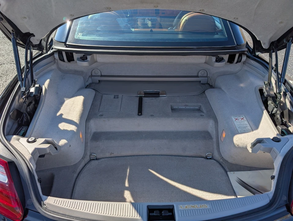 2007 Lexus SC430 - Image 9 of 21