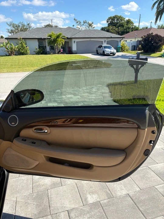 2007 Lexus SC430 - Image 10 of 17