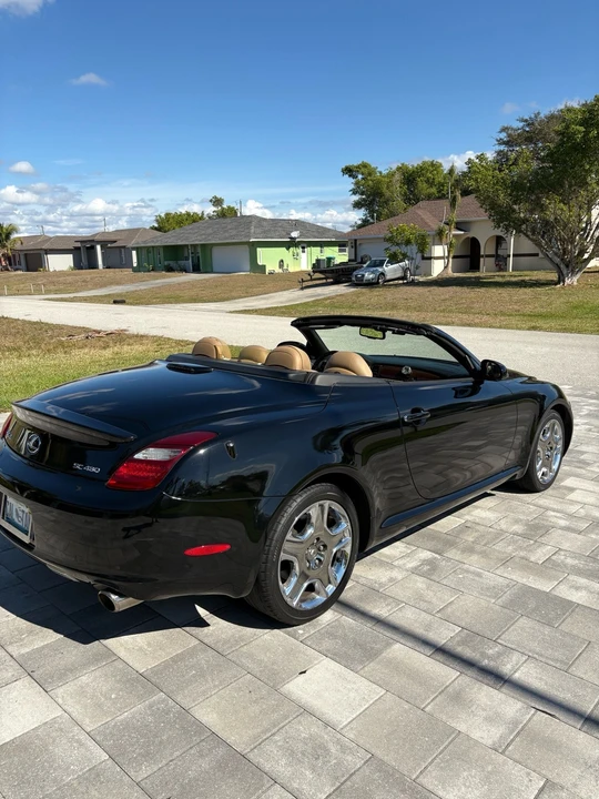 2007 Lexus SC430 - Image 7 of 17