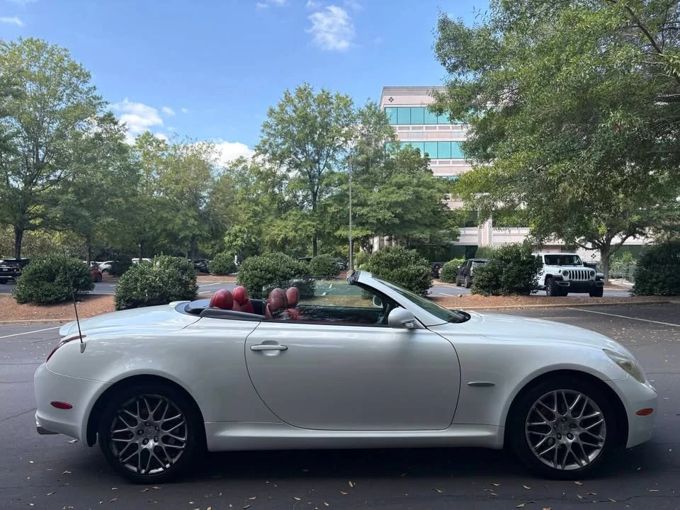 2007 Lexus SC430 - Image 2 of 20