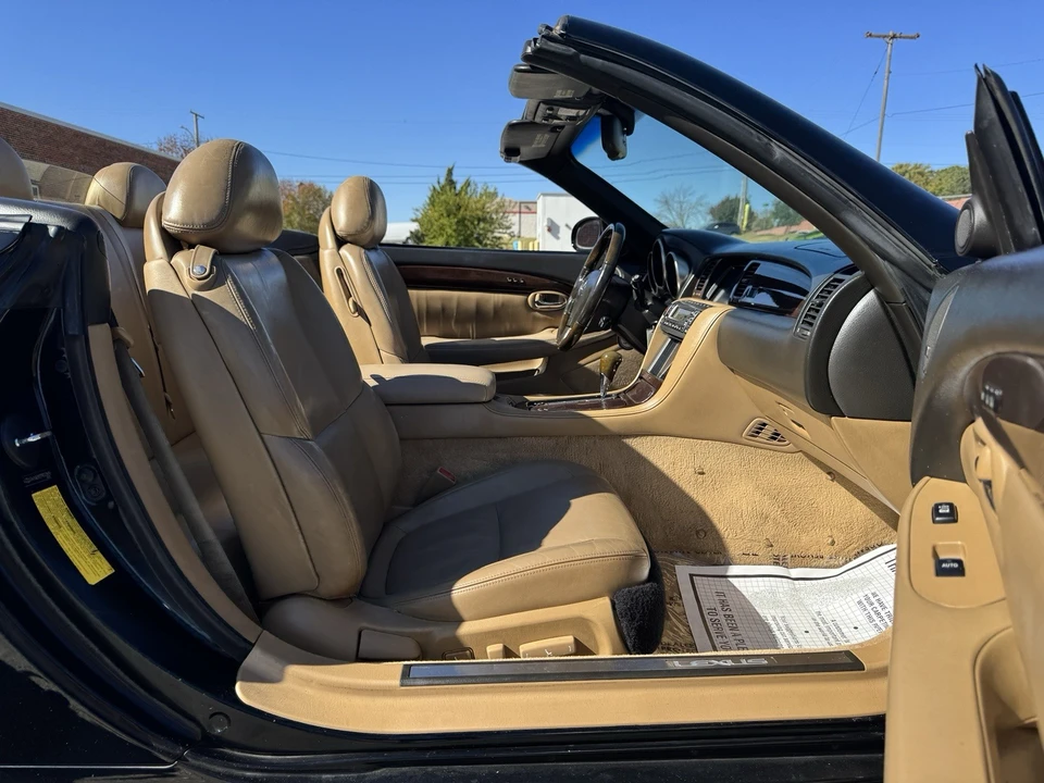 2007 Lexus SC430 - Image 18 of 21