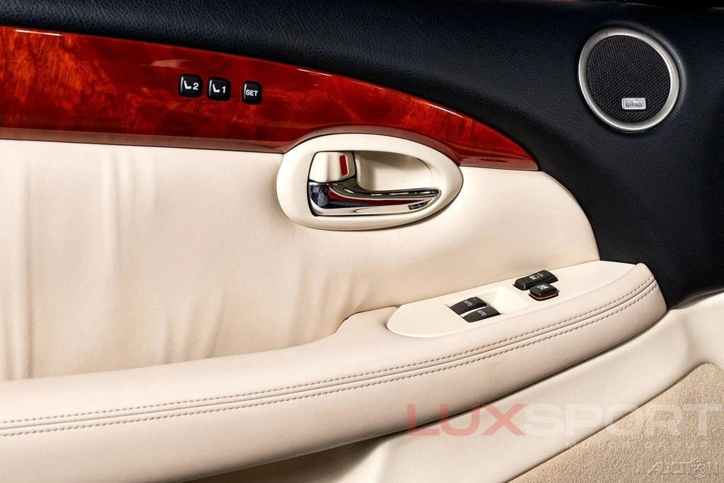 2007 Lexus SC430 - Image 5 of 21