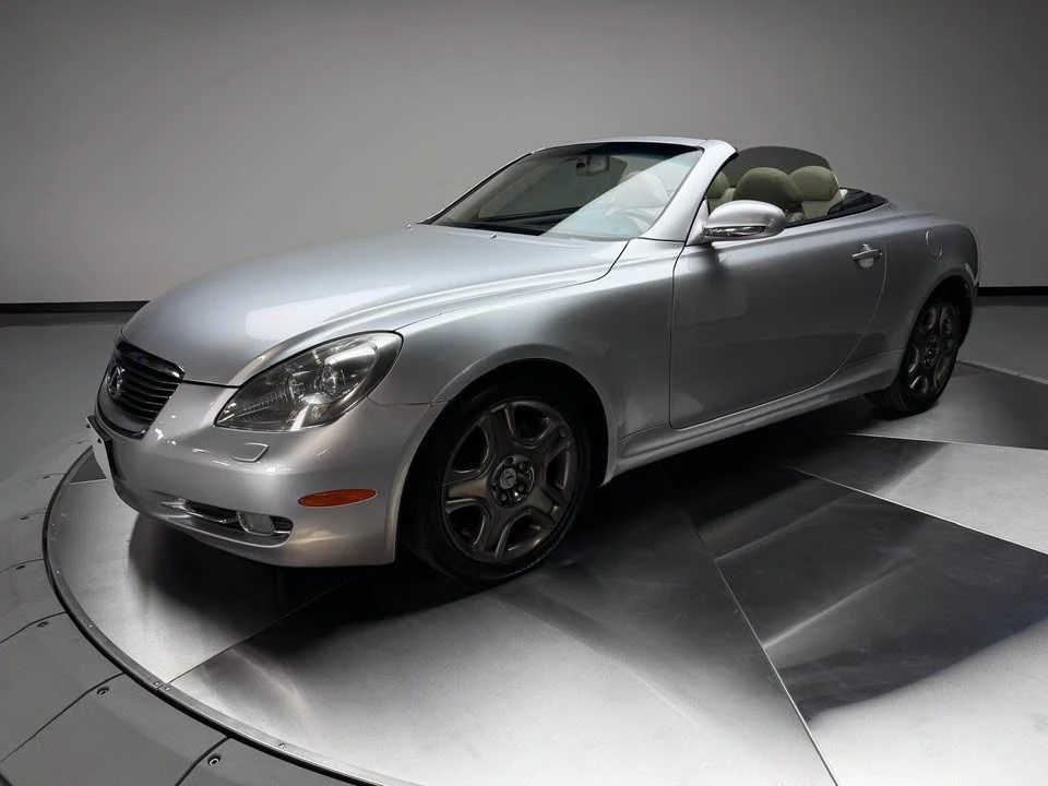 2007 Lexus SC430 - Image 10 of 20