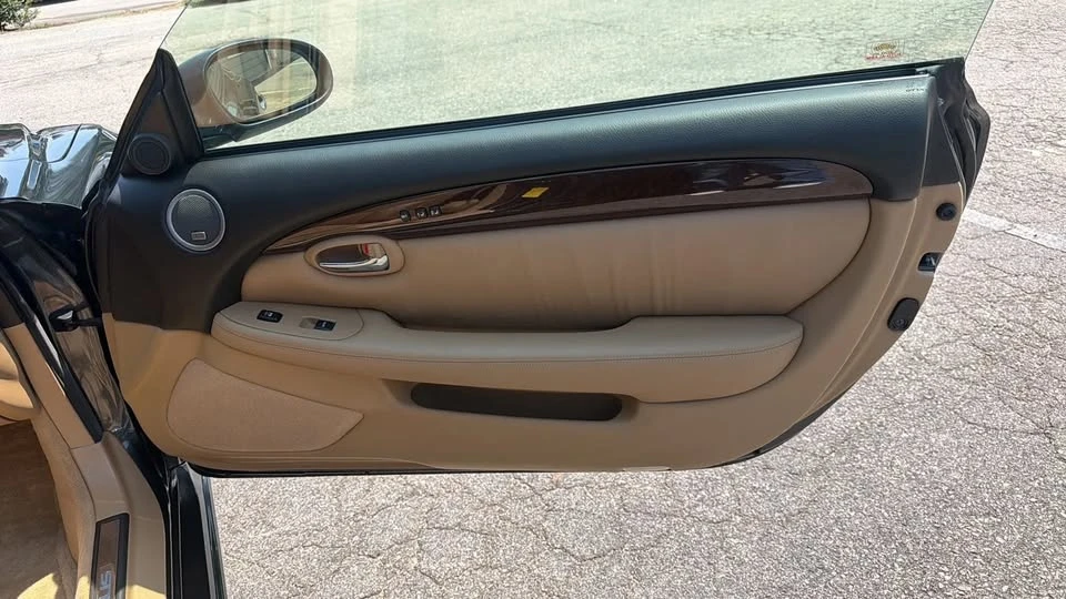 2007 Lexus SC430 - Image 12 of 20