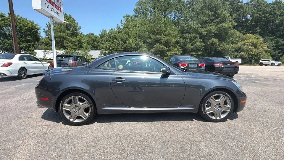 2007 Lexus SC430 - Image 2 of 20