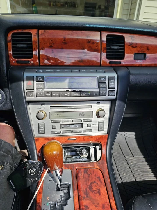 2007 Lexus SC430 - Image 14 of 16