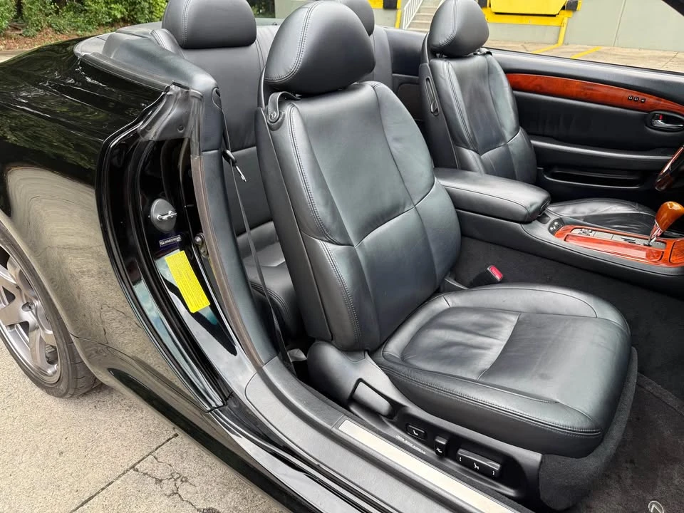 2007 Lexus SC430 - Image 14 of 20
