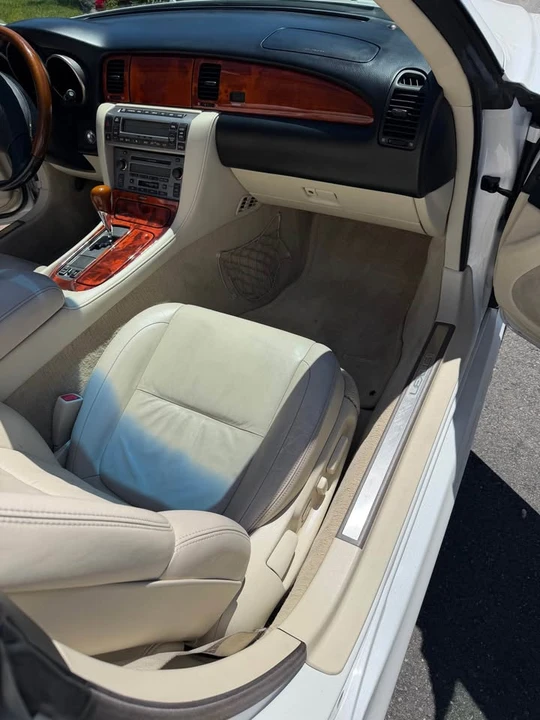 2007 Lexus SC430 - Image 9 of 11