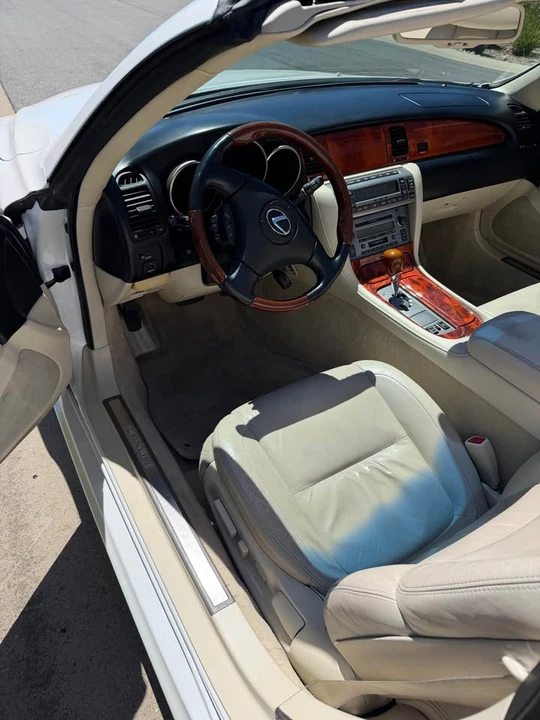 2007 Lexus SC430 - Image 7 of 11