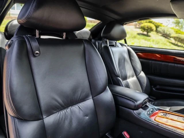 2007 Lexus SC430 - Image 20 of 31
