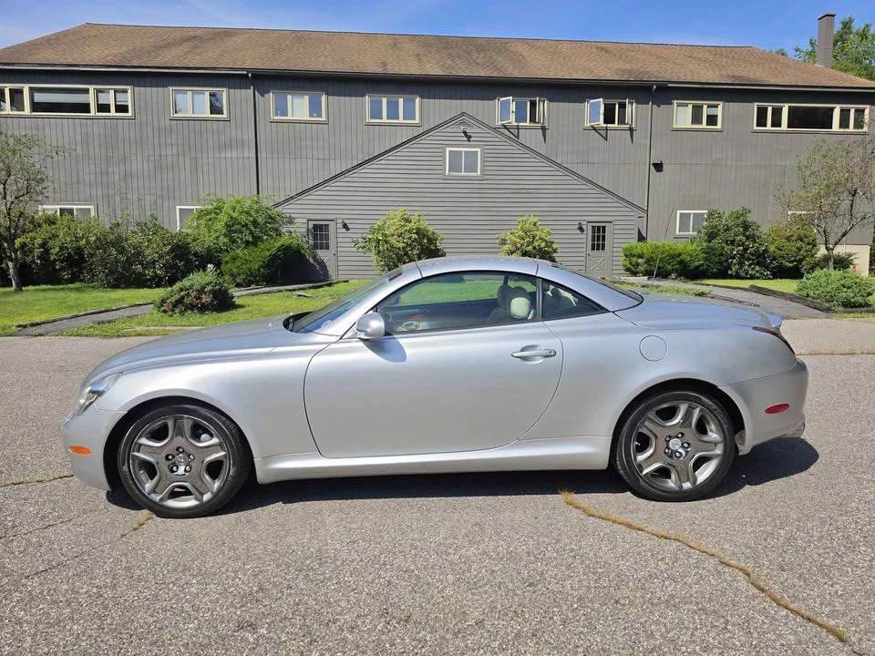 2007 Lexus SC430 - Image 2 of 20
