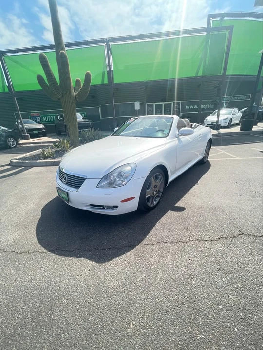 2007 Lexus SC430 - Image 2 of 10