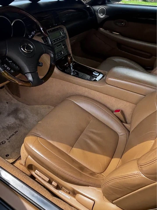 2007 Lexus SC430 - Image 5 of 6
