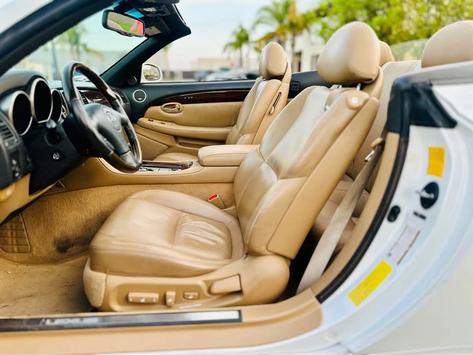 2007 Lexus SC430 - Image 9 of 19