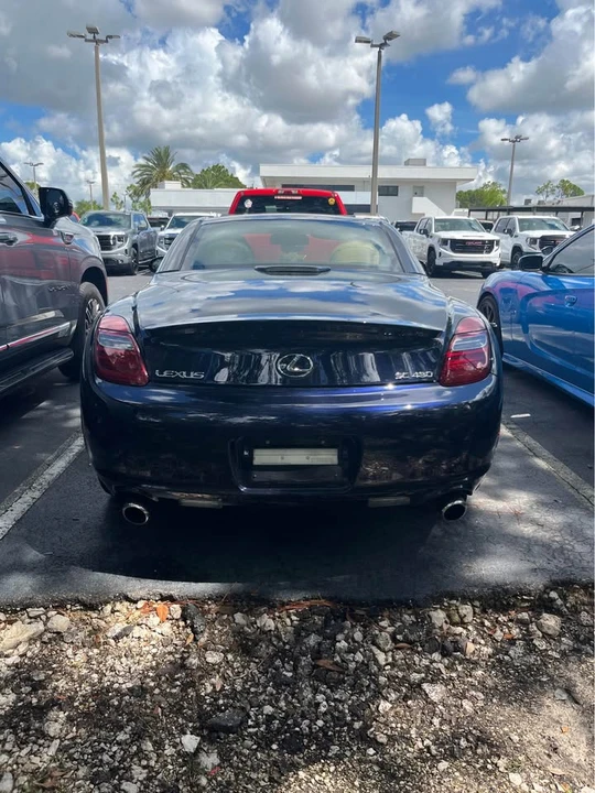2007 Lexus SC430 - Image 3 of 7