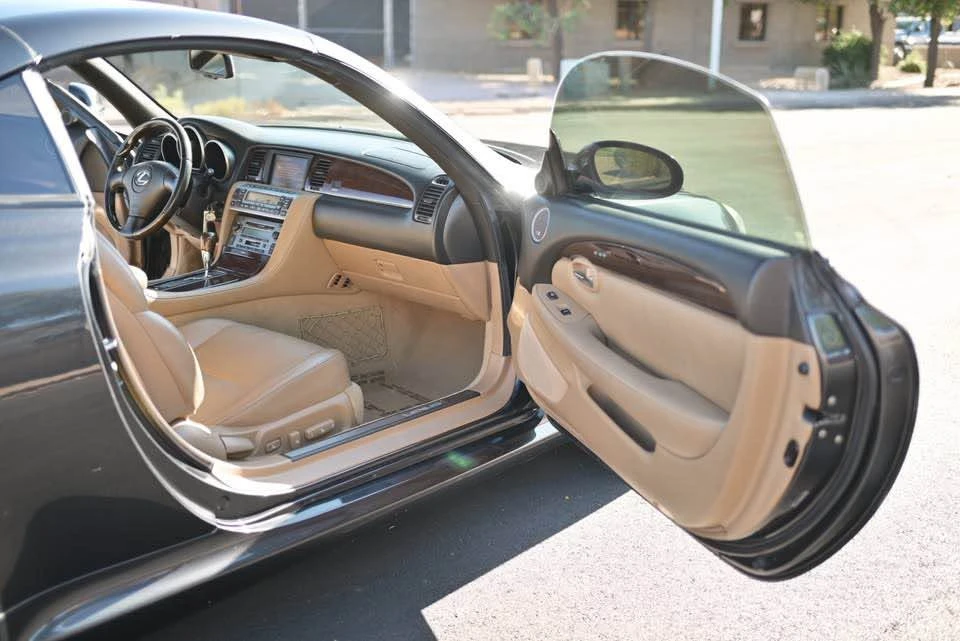2007 Lexus SC430 - Image 12 of 15