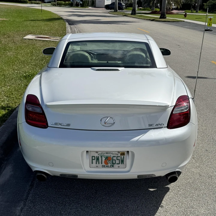 2007 Lexus SC430 - Image 10 of 21