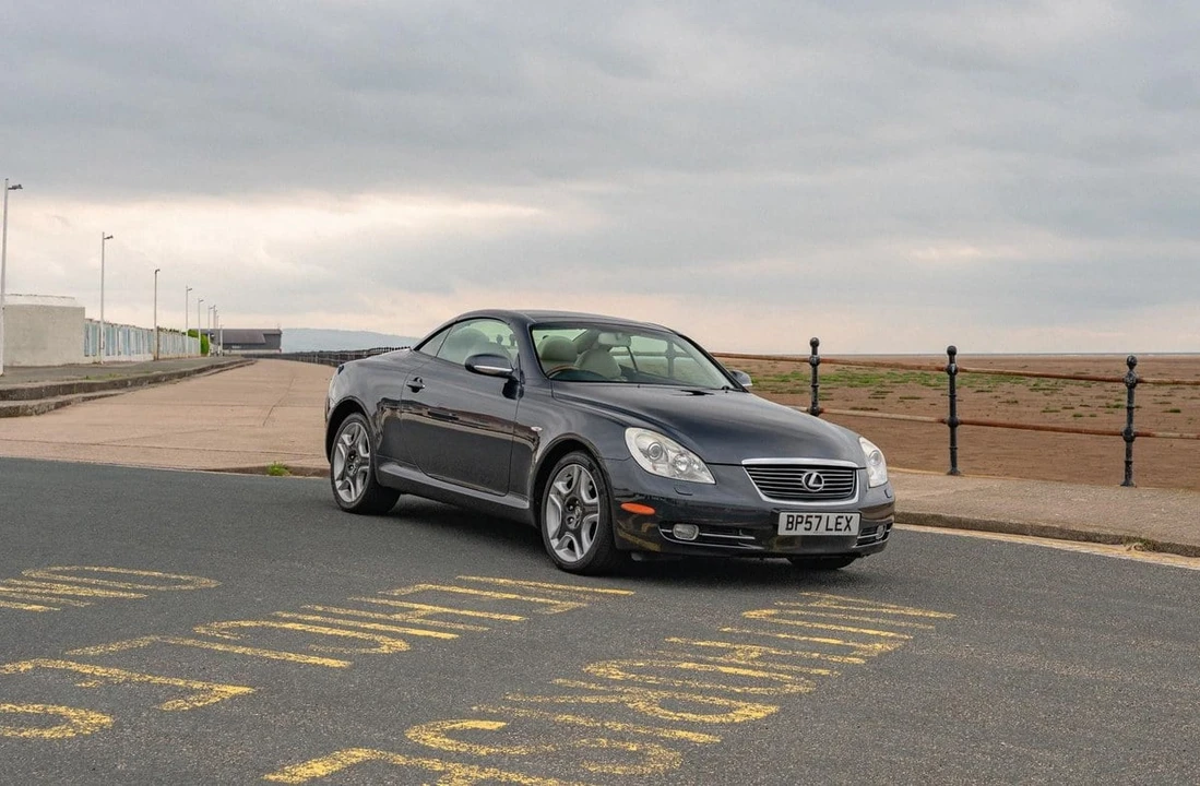 2007 Lexus SC430 - Image 8 of 30