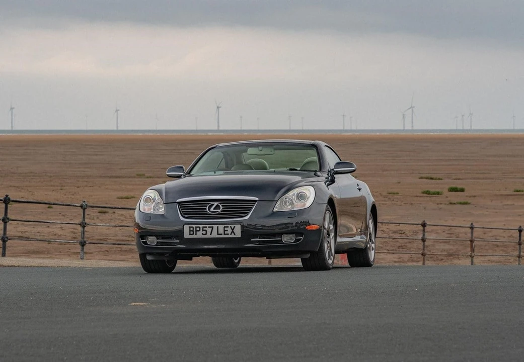 2007 Lexus SC430 - Image 16 of 30