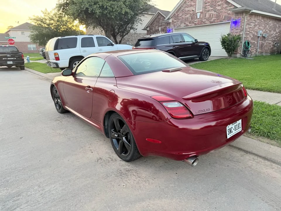 2007 Lexus SC430 - Image 2 of 6