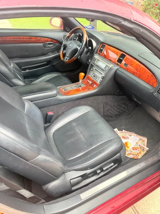 2007 Lexus SC430 - Image 6 of 6