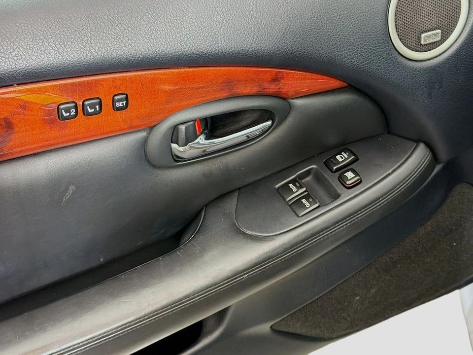 2007 Lexus SC430 - Image 19 of 21