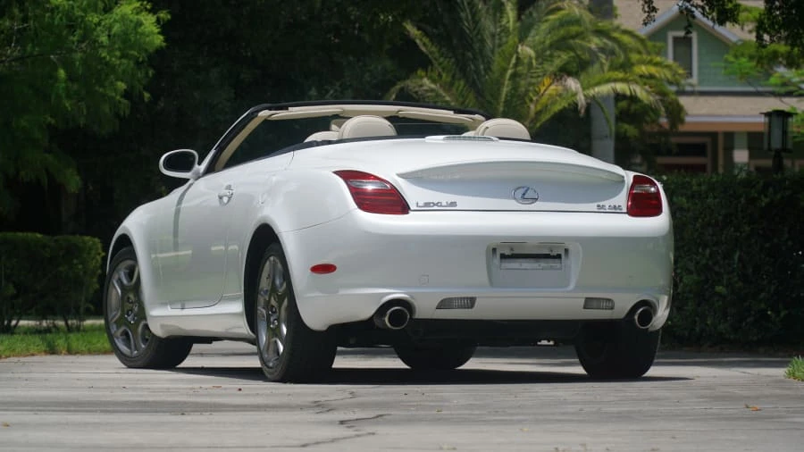2007 Lexus SC430 - Image 2 of 18