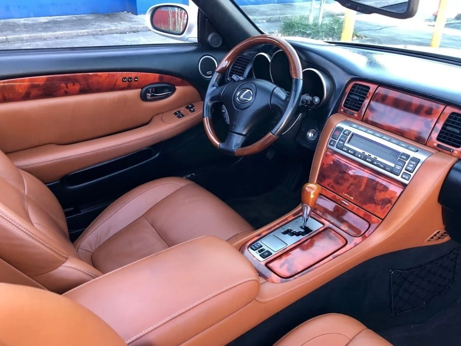 2007 Lexus SC430 - Image 4 of 12