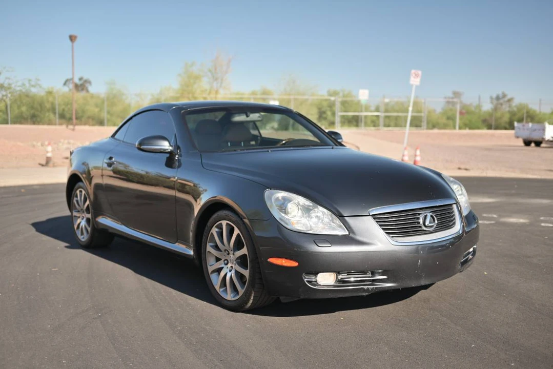 2007 Lexus SC430 - Image 2 of 15