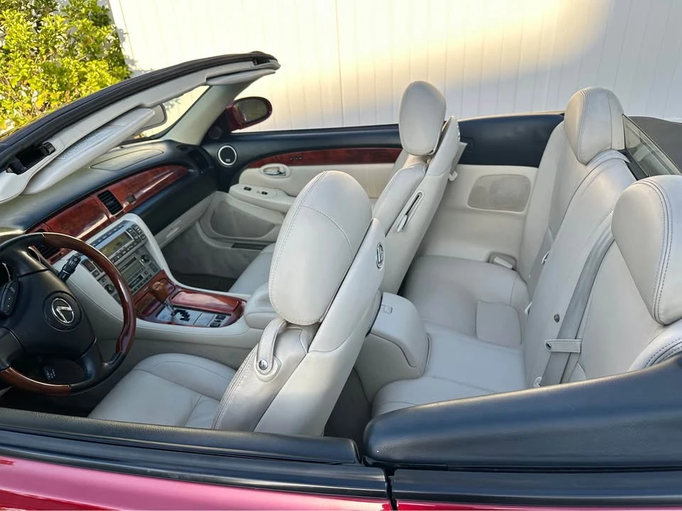 2007 Lexus SC430 - Image 10 of 10