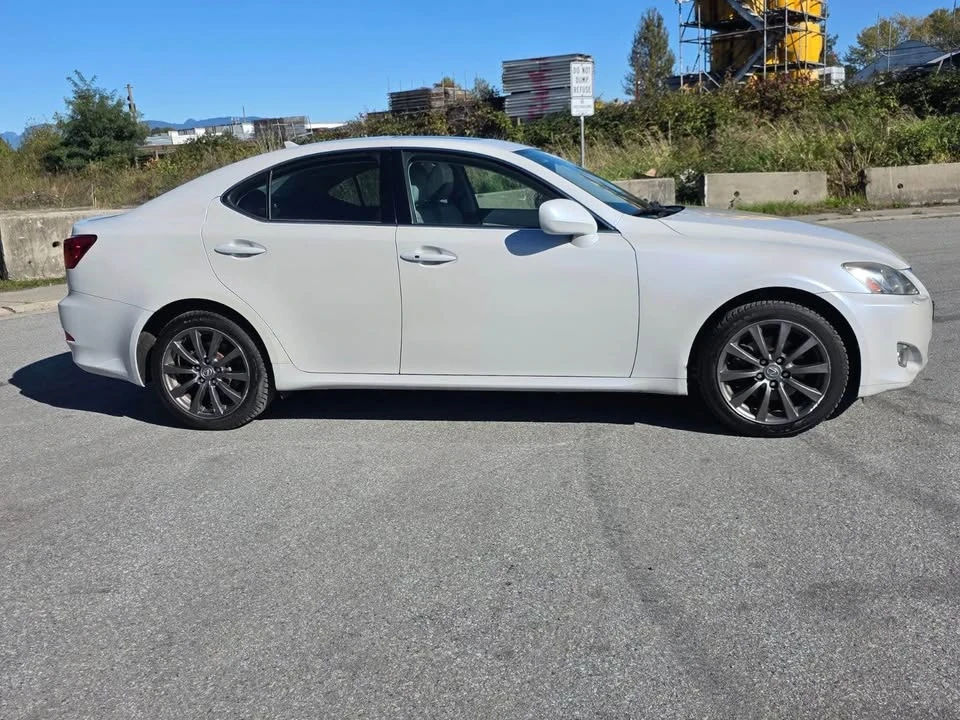 2007 Lexus IS 2nd Gen - Image 3 of 17
