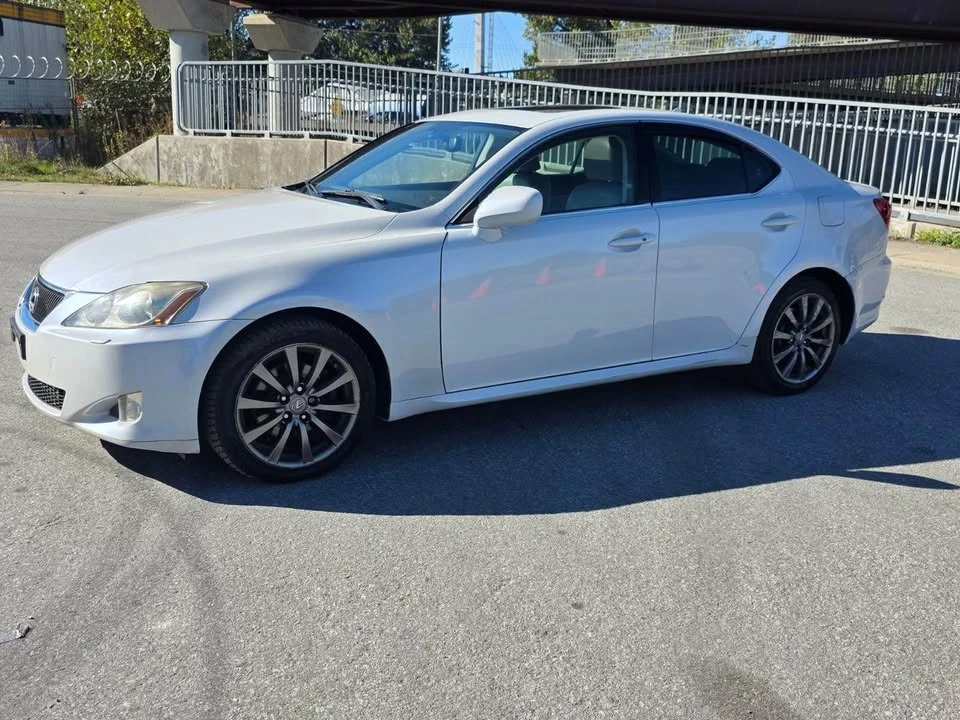 2007 Lexus IS 2nd Gen - Image 15 of 17