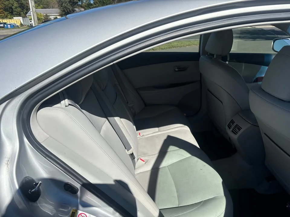 2007 Lexus ES 5th Gen - Image 11 of 17