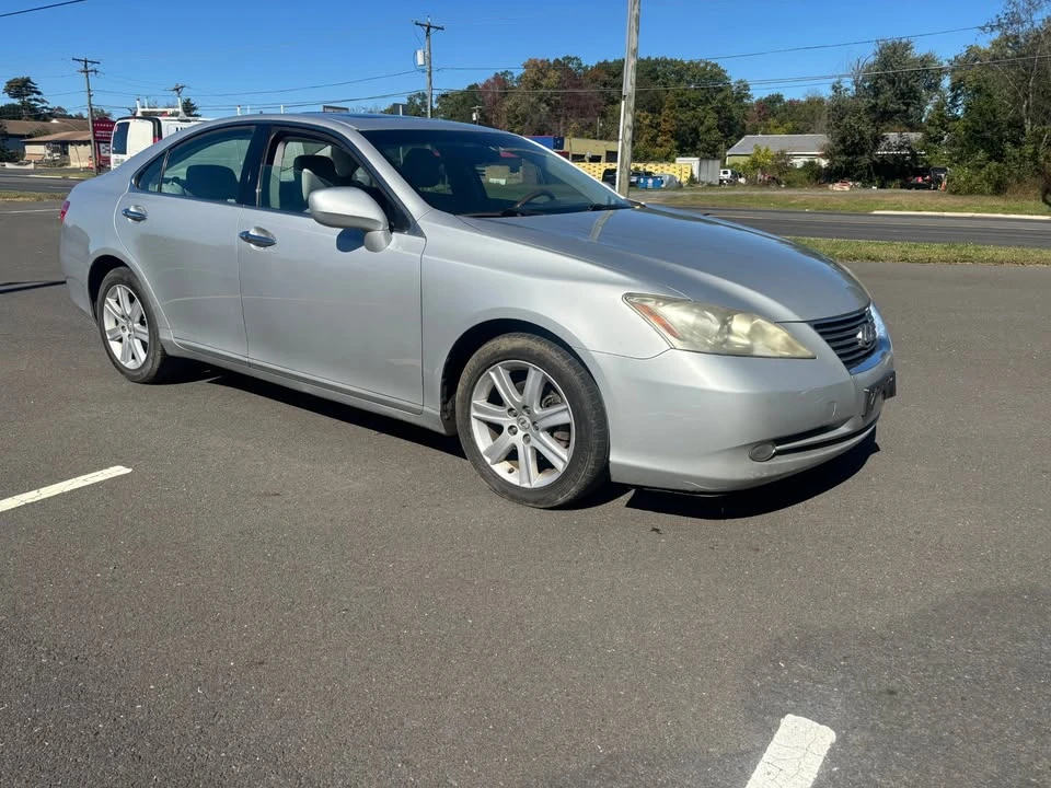 2007 Lexus ES 5th Gen - Image 4 of 17