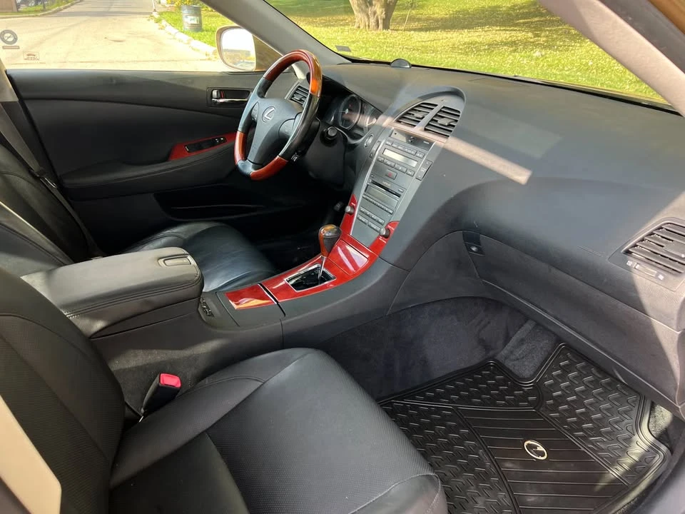 2007 Lexus ES 5th Gen - Image 16 of 20