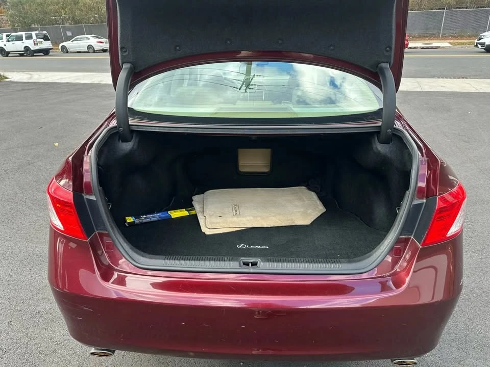 2007 Lexus ES 5th Gen - Image 14 of 19
