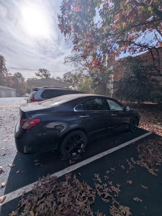 2007 Lexus ES 5th Gen - Image 2 of 2