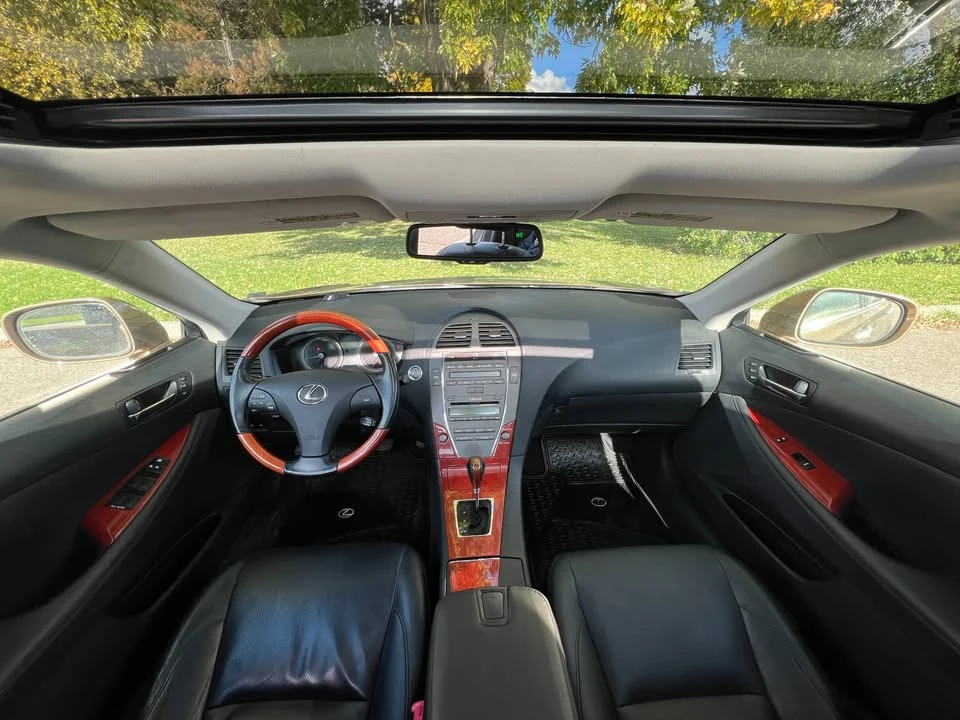 2007 Lexus ES 5th Gen - Image 11 of 20