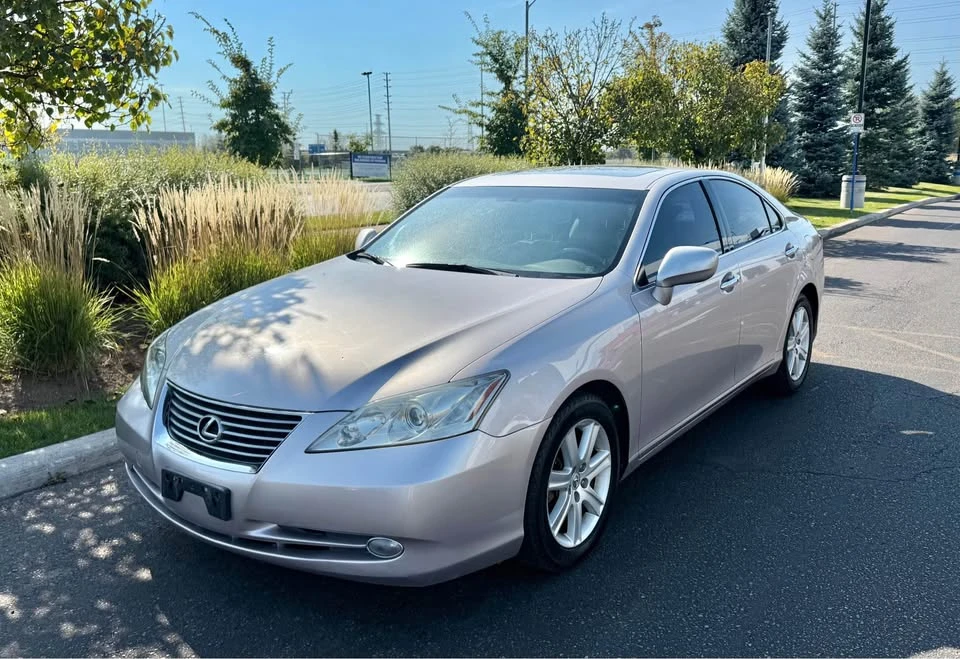 2007 Lexus ES 5th Gen - Image 2 of 16