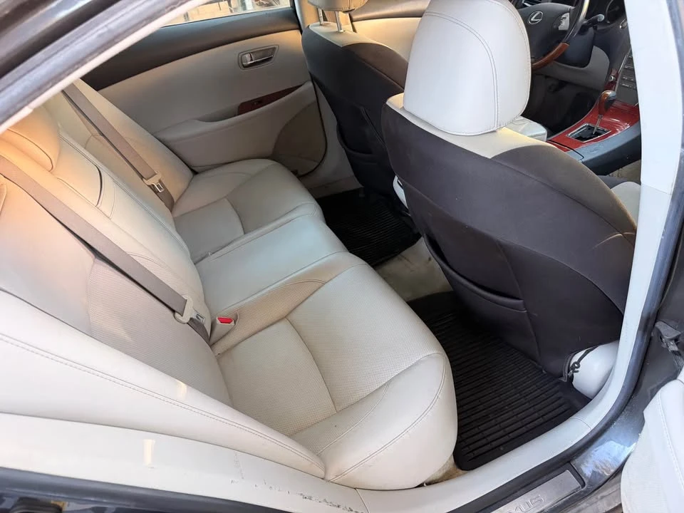 2007 Lexus ES 4th Gen - Image 7 of 10
