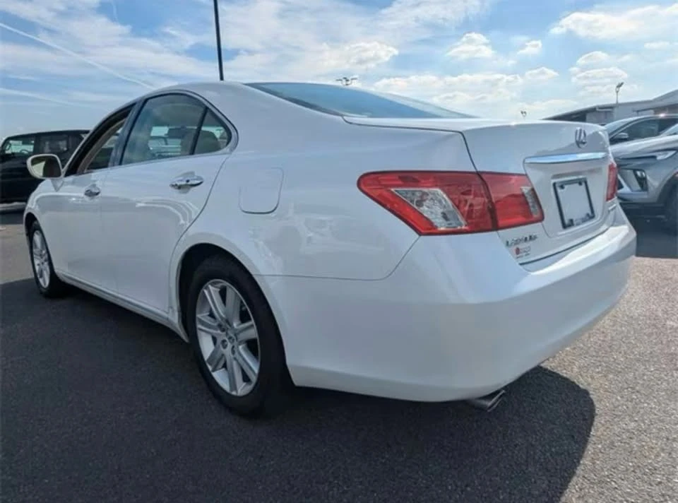 2007 Lexus ES 4th Gen - Image 9 of 20